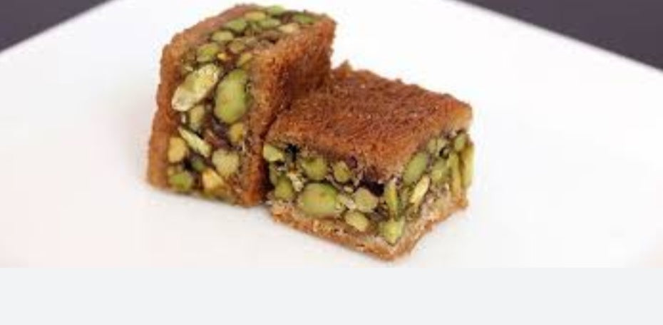 Balloriya Pistachio - Gold