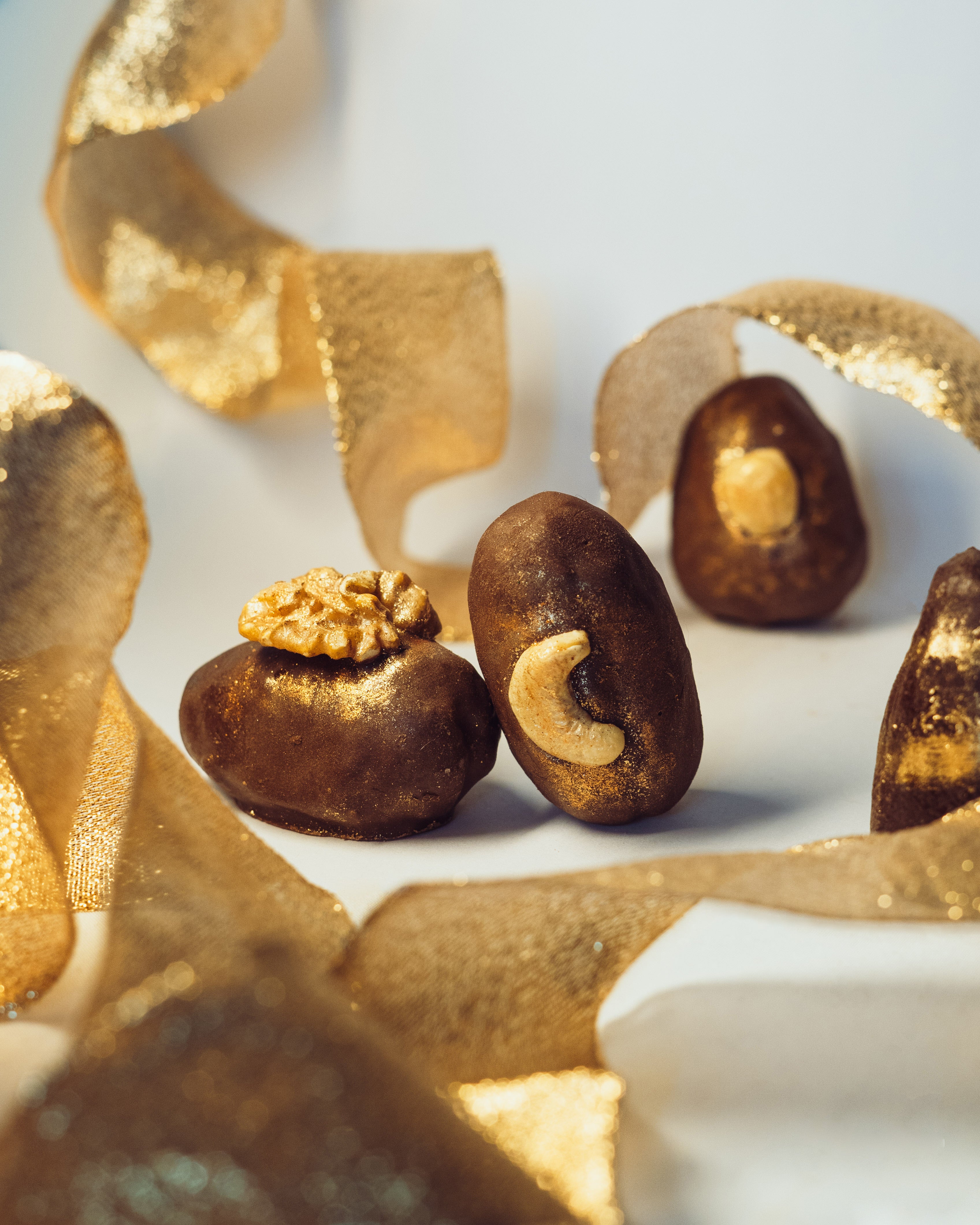 【1月】chakuꕤ*.゜ Choco Walnut Dates – Yafa Bakery & Café
