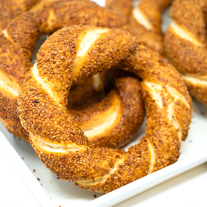 Simit (Sesame Bagel)